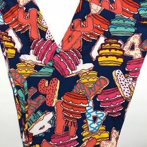 LuLaRoe birthday cake leggings- TC